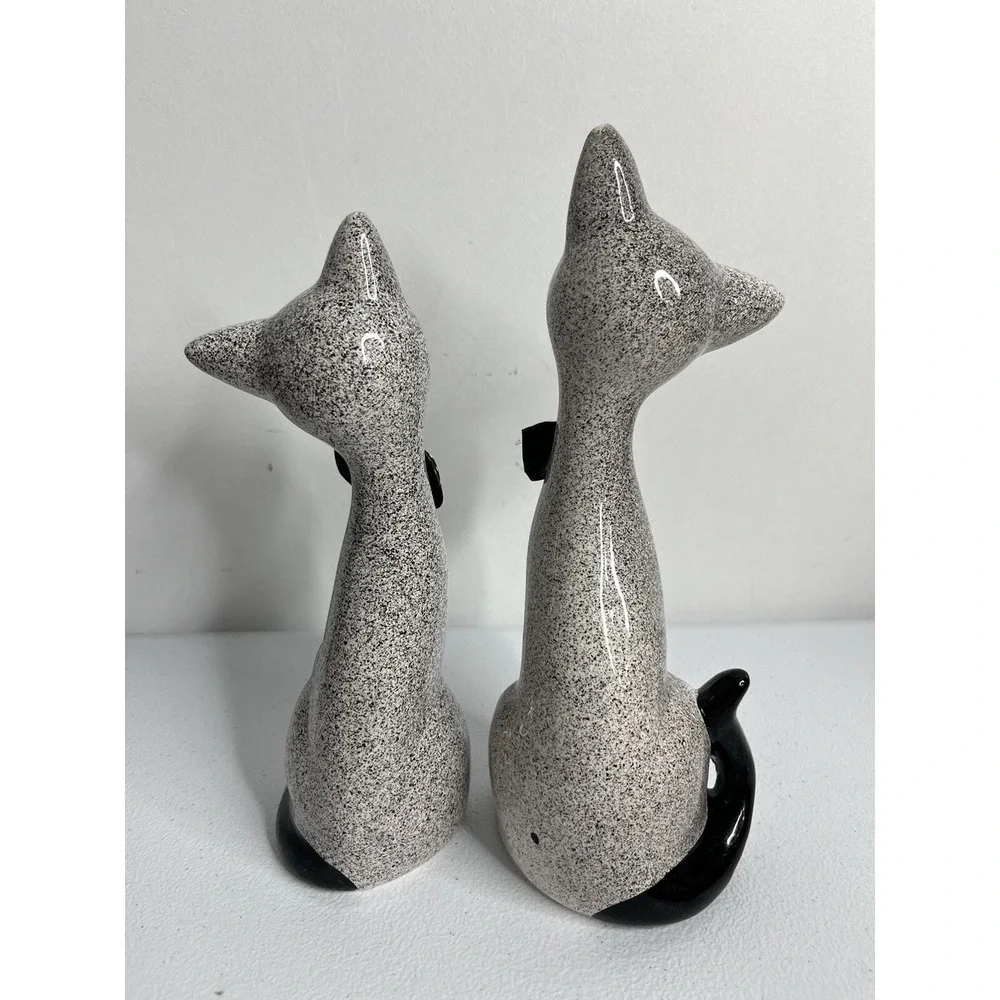 Vtg Pair Of‎ Ceramic Speckled Siamese Cat W/ Bows Statue Figure Set Of 2